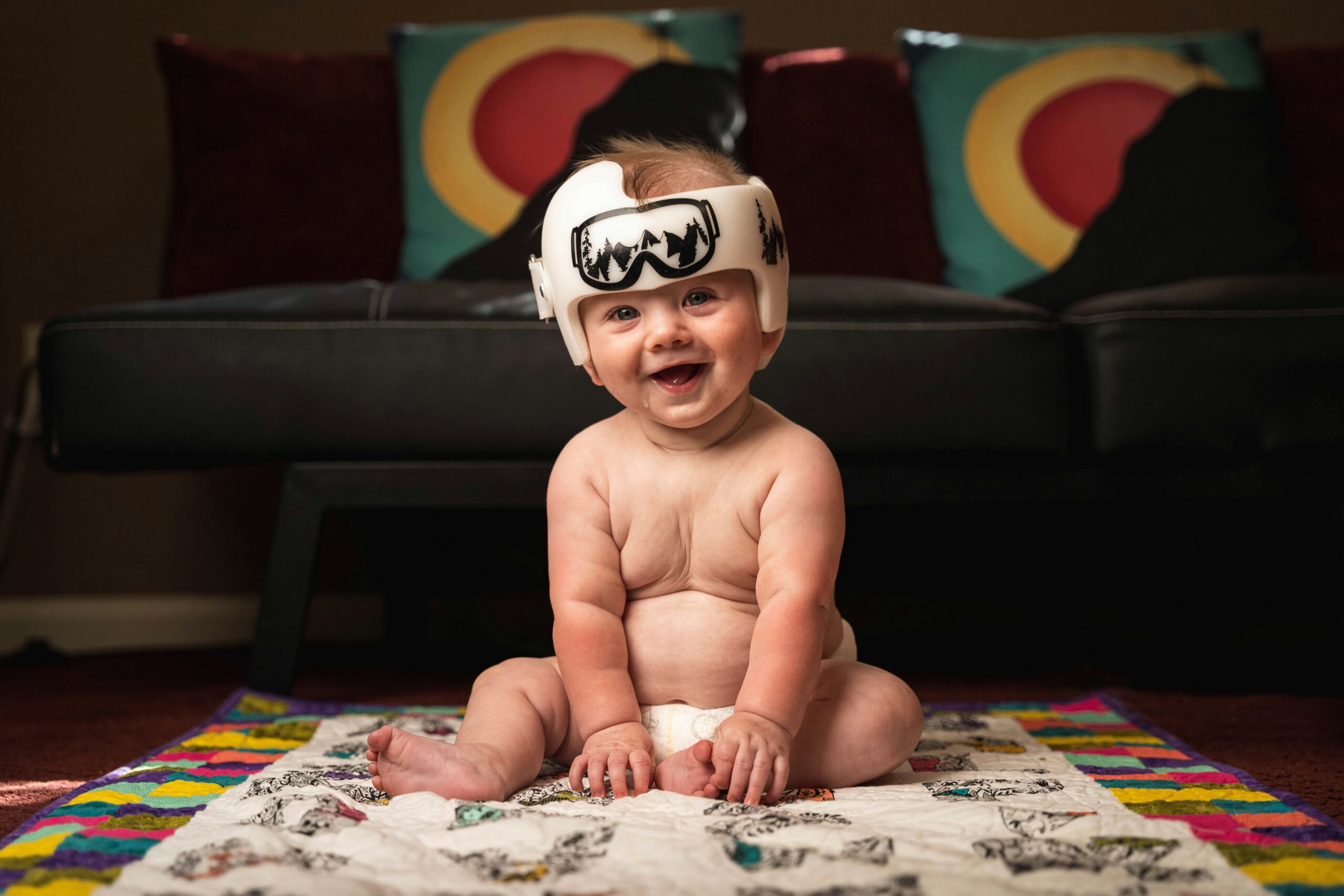 Un bambino durante una seduta di osservazione